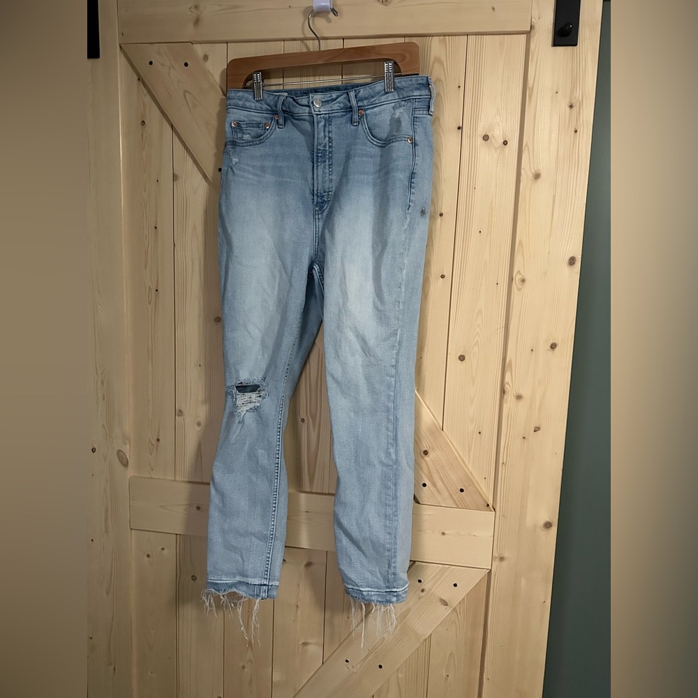 Gap Jeans Women’s Size 31/12R Light Wash Blue Vintage Slim‎ Sky High